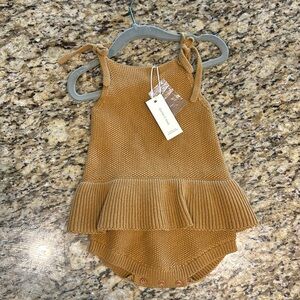 Quincy Mae 2-3 knit romper